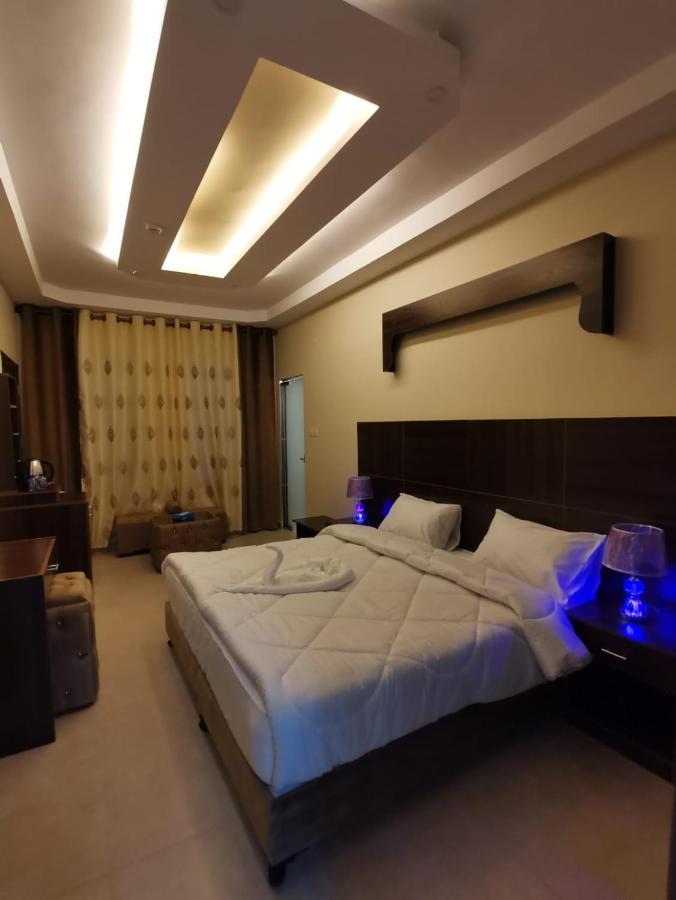 Nice View Hotel فندق الأطلالة الجميلة للعائلات فقط อคาบา ภายนอก รูปภาพ