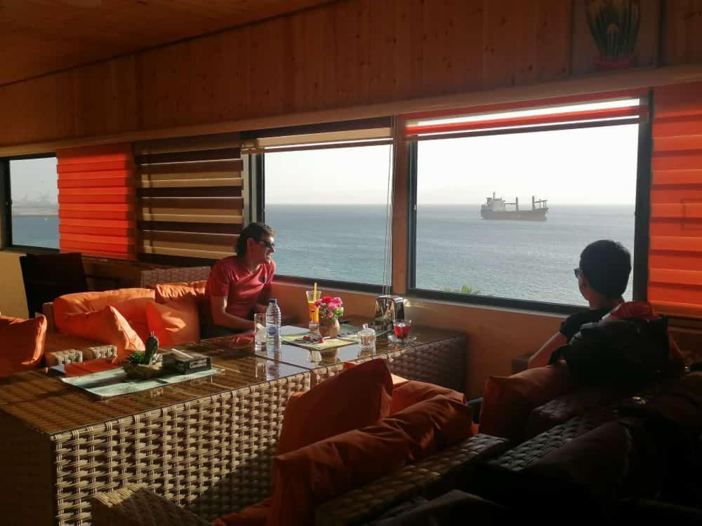 Nice View Hotel فندق الأطلالة الجميلة للعائلات فقط อคาบา ภายนอก รูปภาพ